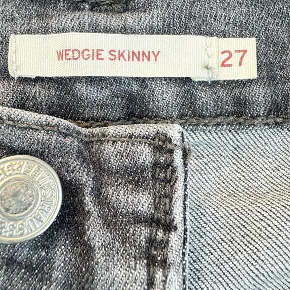 Levi’s Wedgie Jeans Women's 27 x 26 Faded Black Button Fly Raw Fray Hem Stretch - Picture 14 of 14